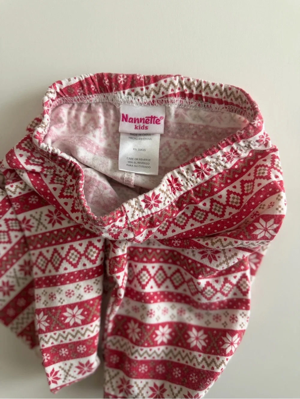 Girls' Holiday Bundle 4-5 years old: Christmas PJ set, Leggings, Tee, Sweatshirt